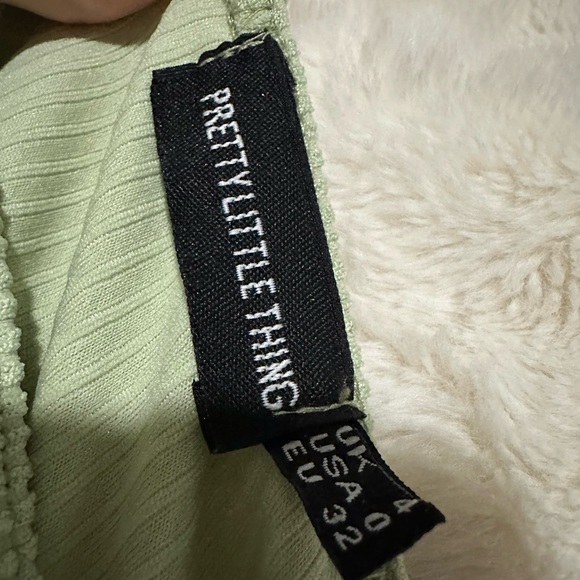 PrettyLittleThing mini dress - Picture 3 of 4